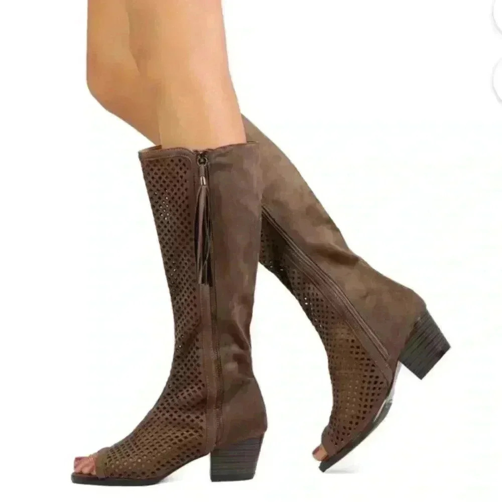 NIB!Natural Breeze-Faux Suede Perforated Chunky Heel Tassel Boots Size 9 - Picture 2 of 12